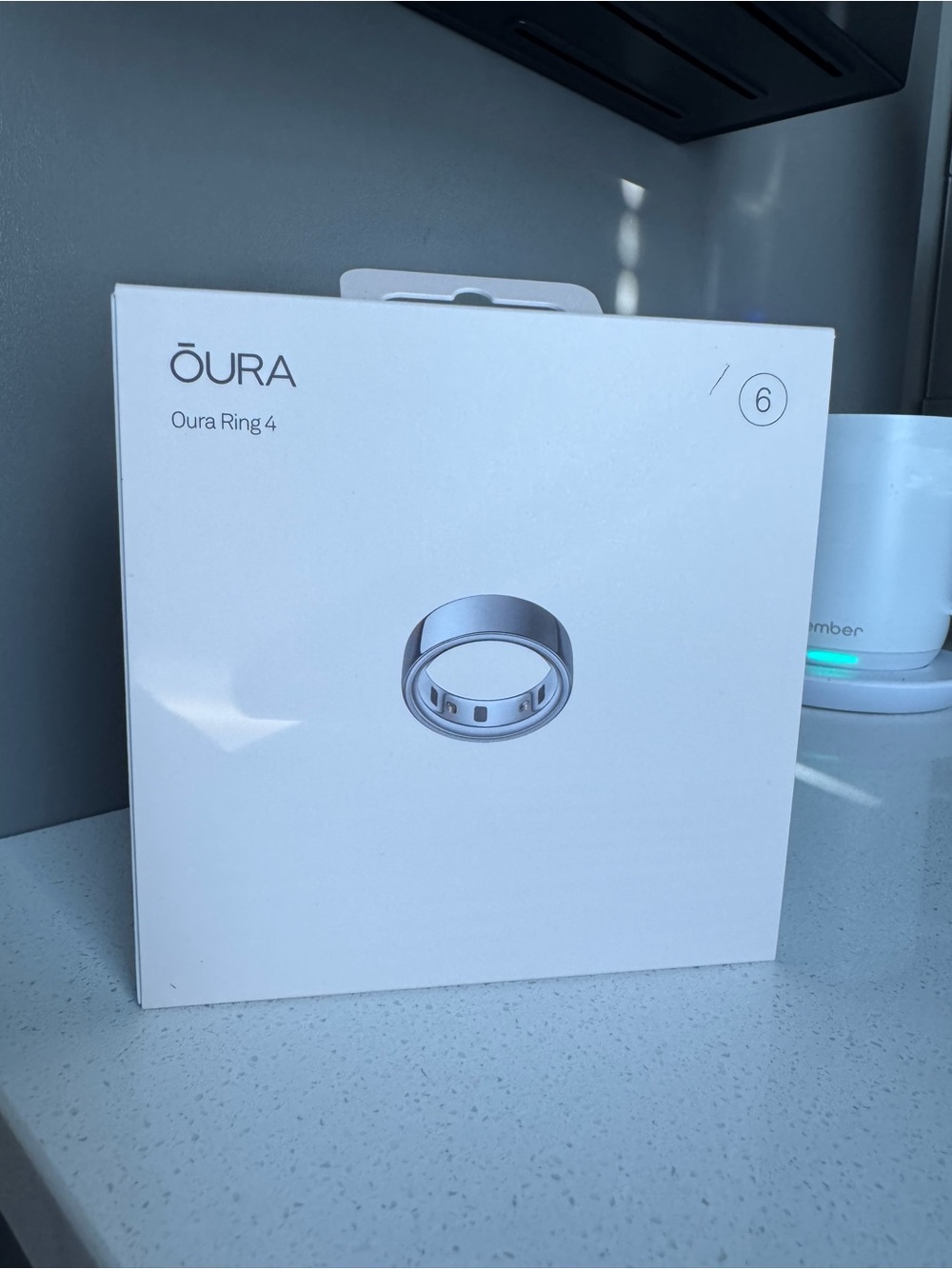 NEW IN BOX Oura Ring 4